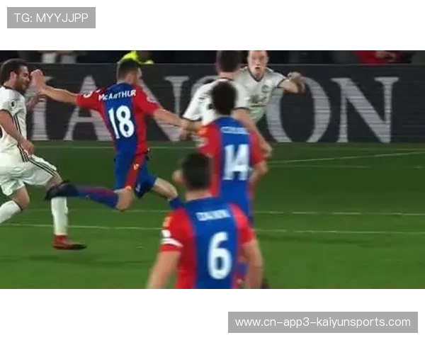 布莱顿门将扑救传中瞬间：成功率提升50%的背后